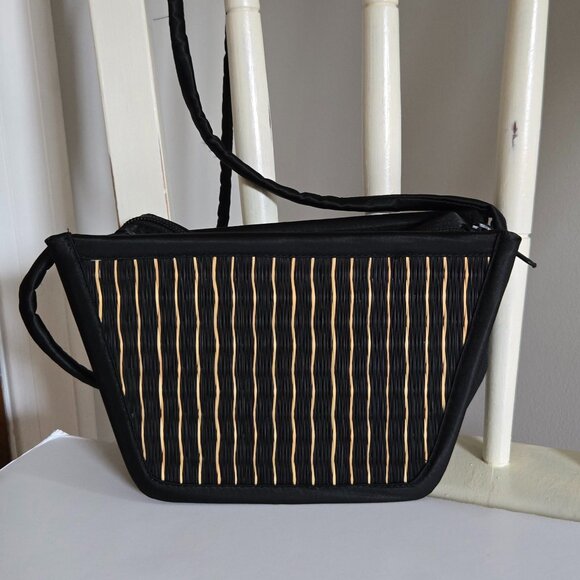 Baskets of Cambodia Black and Tan Crossbody Woven Sustainable Handbag, NWOT - Picture 1 of 9